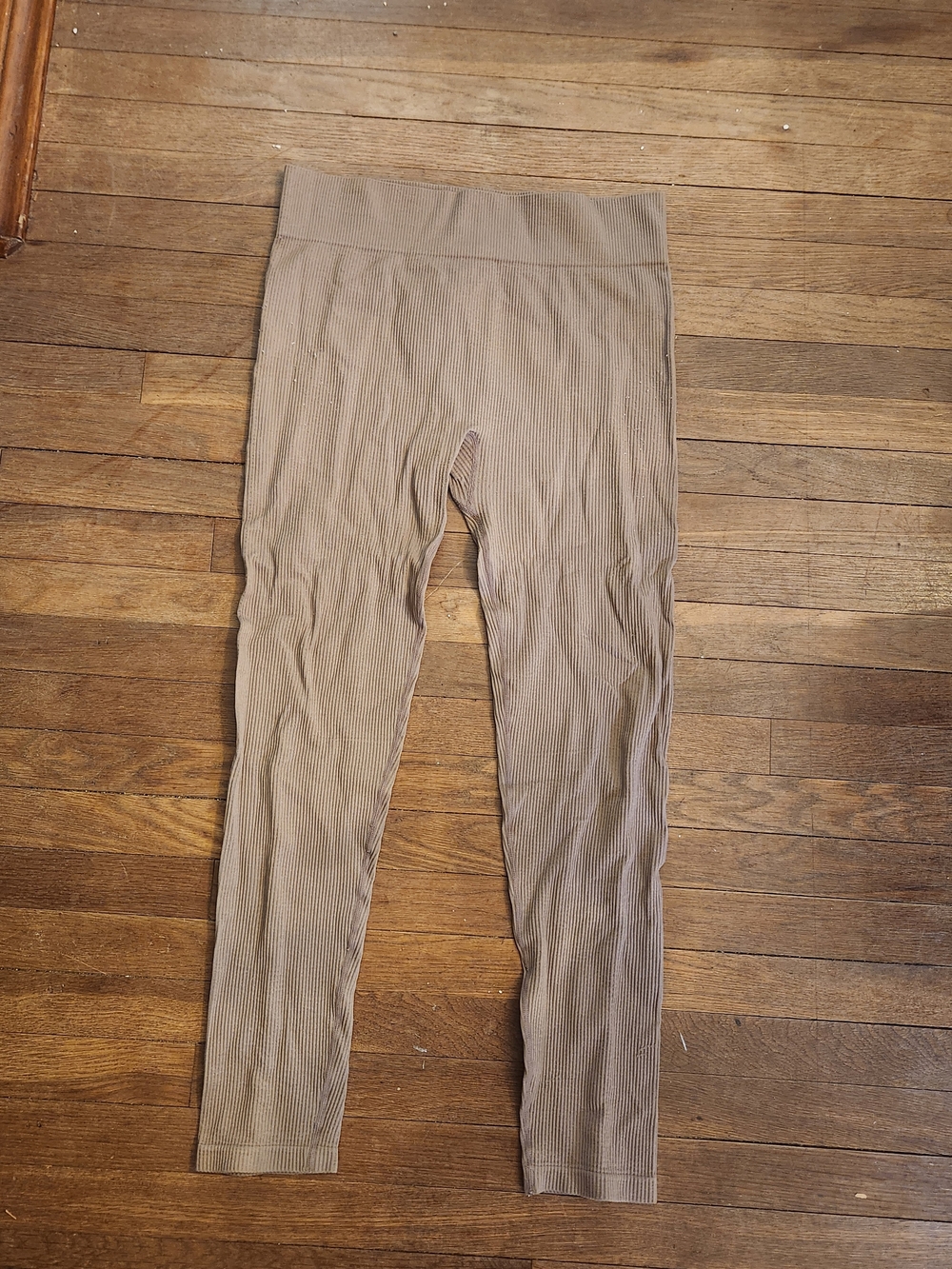 Forever 21 Ribbed High-Rise Leggings in Beige